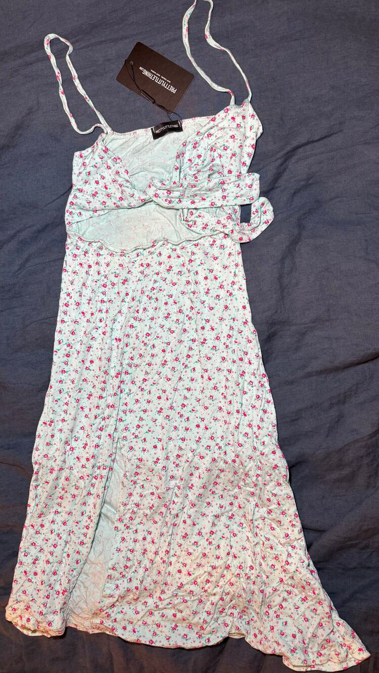 NWT PrettyLittleThing Blue Floral Tie Front Midi Dress Size S